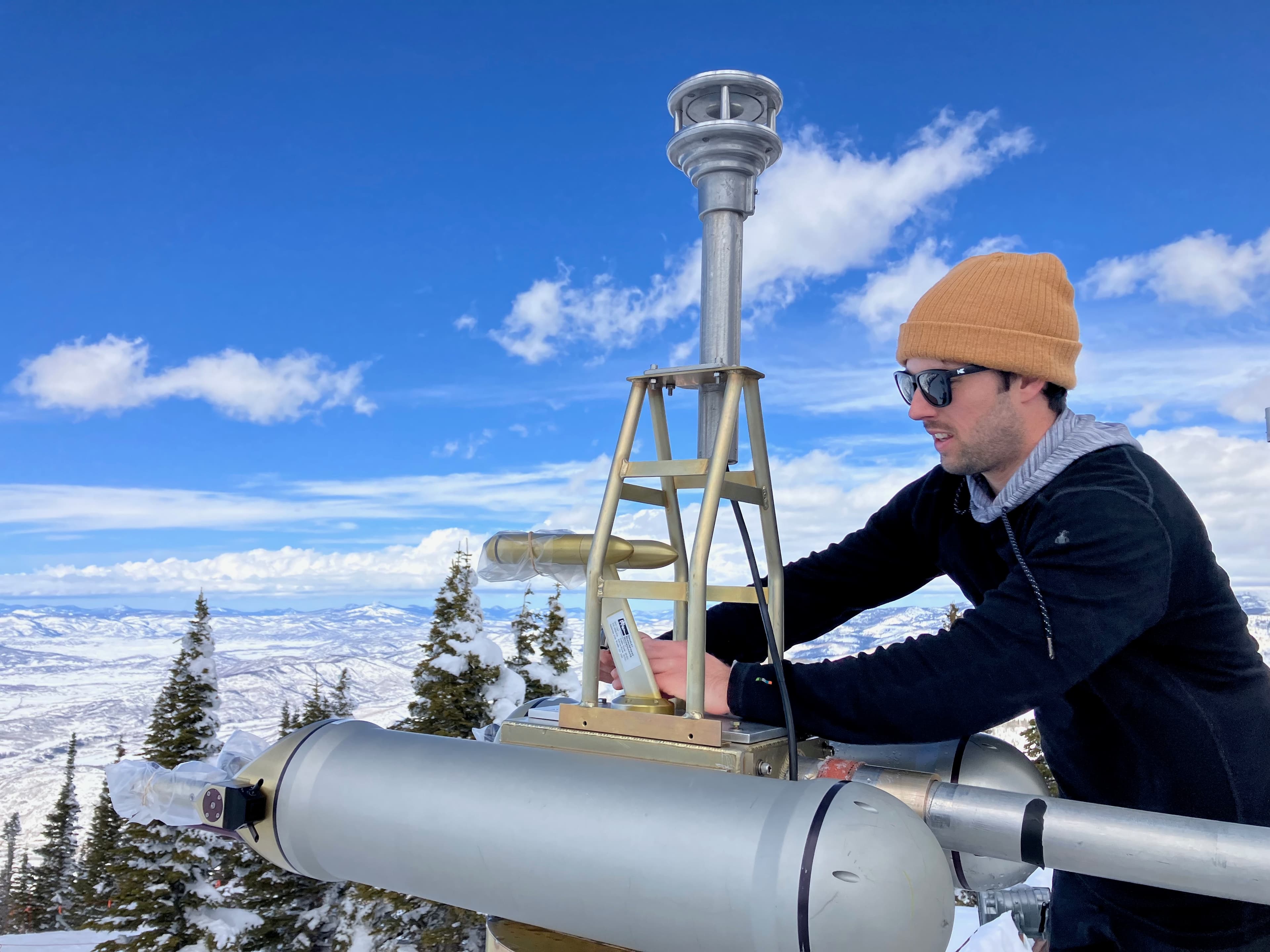 Installing a cloud droplet probe