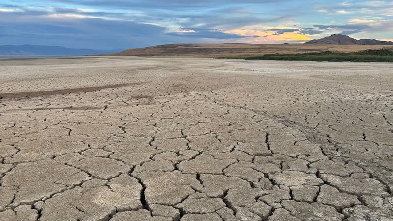 (Thesis) Modeling Secondary Air Quality Impacts of Shrinking Saline Lakes